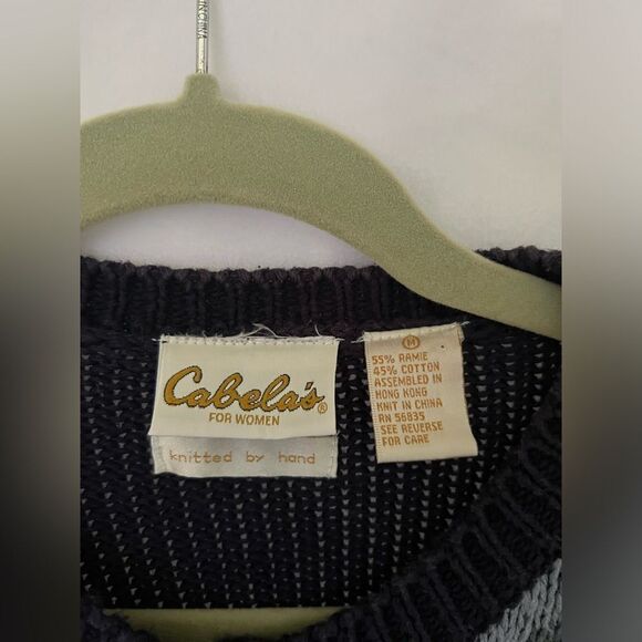 Cabelas Women's  Knitted By Hand Cardigan Sweater America US Flags M - Picture 4 of 6